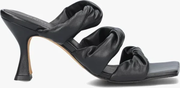 Toral Twisted En Noir en france 1