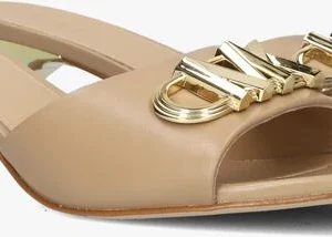 offre spéciale Michael Kors Amal Kitten Sandal En Camel 9