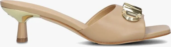 offre spéciale Michael Kors Amal Kitten Sandal En Camel 1