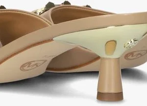 offre spéciale Michael Kors Amal Kitten Sandal En Camel 11